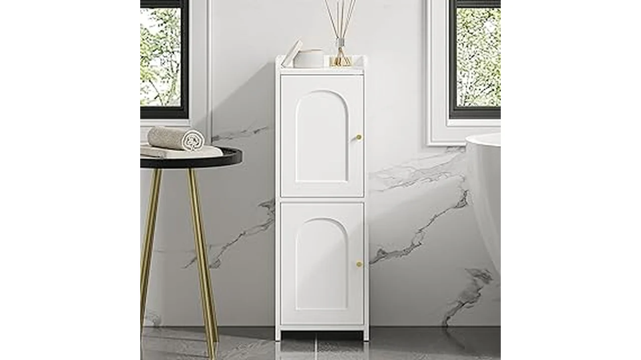 This image shows stylish cabinets optimized for small bathrooms, highlighting popular choices.